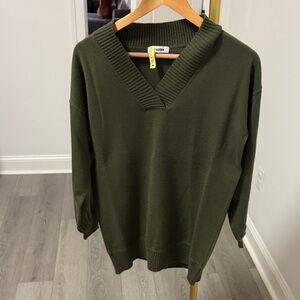Steve Madden Olive Green Sweater
